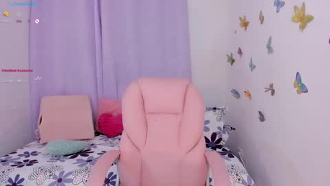 Snapshot of ariannna08_ chatting on December 2024 07:29:01 AM ariannna08_ online show from December 2024 07:29:01 AM