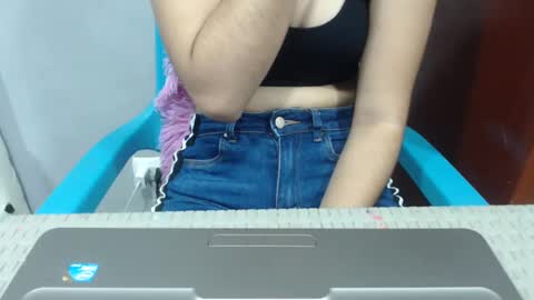 Snapshot of ariannysex_ chatting on January 2025 04:55:02 PM ariannysex_ online show from January 2025 04:55:02 PM