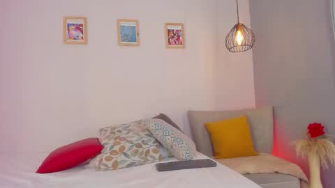 Snapshot of ariavelvet_ chatting on March 2026 08:19:01 AM Aria online show from March 2026 08:19:01 AM