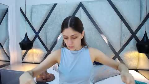 Snapshot of ariawillss chatting on November 2025 12:27:01 PM ariawillss online show from November 2025 12:27:01 PM