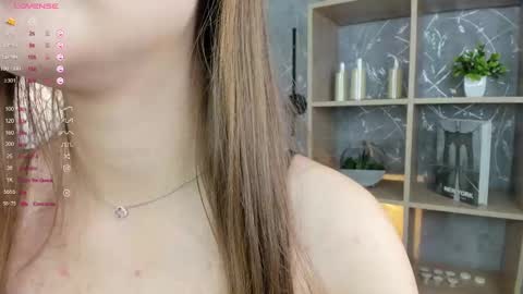 Snapshot of arieceruantes chatting on December 2025 03:11:01 AM Eva online show from December 2025 03:11:01 AM