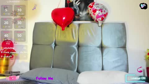 Snapshot of ariel_starx chatting on March 2025 08:11:02 PM ariel_starx online show from March 2025 08:11:02 PM