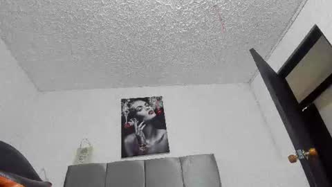 ariel_wish online show from June 2026 01:01:01 PM