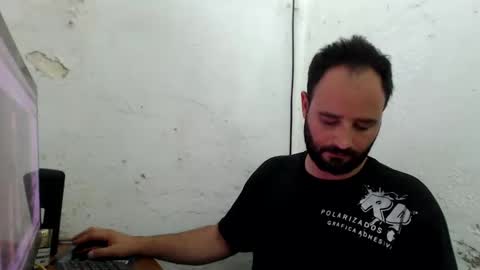 Ariel online show from December 2024 09:34:01 PM