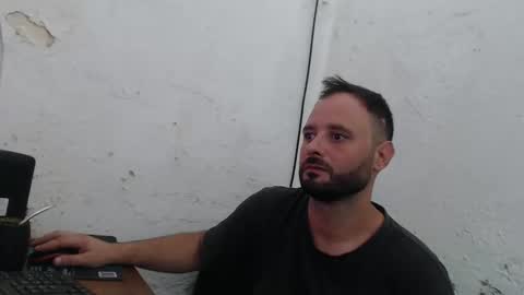 Ariel online show from February 2025 07:04:02 PM