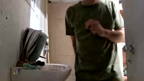 Snapshot of arielferdman chatting on October 2025 02:17:02 PM arielferdman online show from October 2025 02:17:02 PM