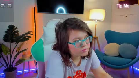 Ariell Mini online show from May 2026 06:07:01 AM