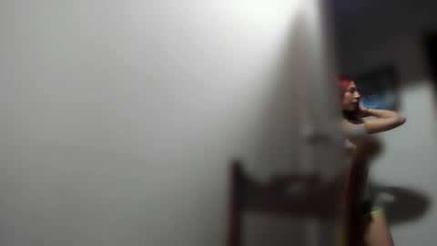 Snapshot of ariell_rose1 chatting on October 2025 04:47:01 AM Stephany online show from October 2025 04:47:01 AM