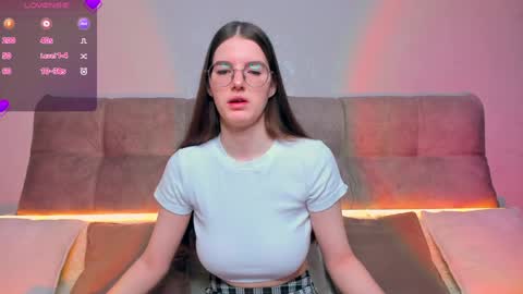 Ariella online show from December 2024 04:42:02 AM