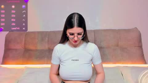 Snapshot of ariellateska chatting on February 2026 04:24:02 AM Ariella online show from February 2026 04:24:02 AM