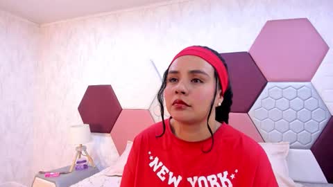 Snapshot of arielle_wilde chatting on November 2025 02:55:02 AM arriel online show from November 2025 02:55:02 AM