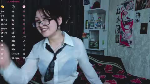 Snapshot of ariellemckoon chatting on May 2026 05:16:01 AM Dee online show from May 2026 05:16:01 AM
