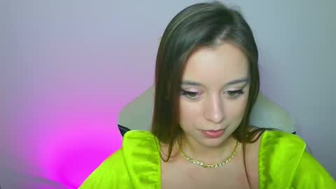 Snapshot of arielsandres chatting on October 2025 02:02:01 PM Ariel online show from October 2025 02:02:01 PM