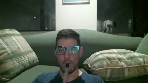 Snapshot of arielsinho chatting on February 2025 04:42:01 AM Anon online show from February 2025 04:42:01 AM