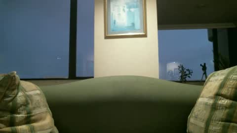 Snapshot of arielsinho chatting on October 2025 11:06:02 PM Anon online show from October 2025 11:06:02 PM