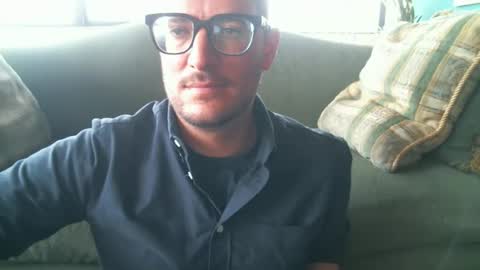 Snapshot of arielsinho chatting on December 2025 10:27:02 PM Anon online show from December 2025 10:27:02 PM