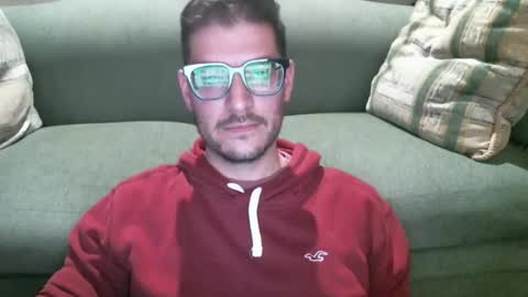 Snapshot of arielsinho chatting on March 2026 04:52:02 AM Anon online show from March 2026 04:52:02 AM