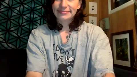 ariel  colin when hes here online show from December 2024 01:54:02 PM