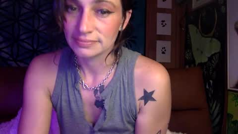 ariel  colin when hes here online show from December 2024 12:40:02 AM