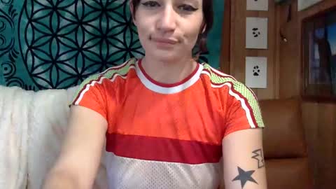 ariel  colin when hes here online show from February 2025 02:15:02 PM