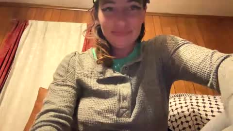 ariel  colin when hes here online show from September 2025 11:06:02 PM