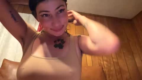 ariel  colin when hes here online show from October 2025 12:55:01 AM