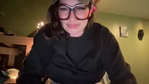 Snapshot of arielwyld chatting on March 2026 02:39:02 AM ariel colin when hes here online show from March 2026 02:39:02 AM