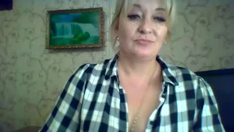 Snapshot of arielxloveresss chatting on September 2025 10:59:01 AM ArielXLoveresss online show from September 2025 10:59:01 AM