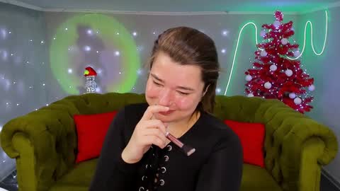 Ari online show from December 2024 08:05:01 PM