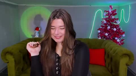 Ari online show from December 2024 12:18:01 AM