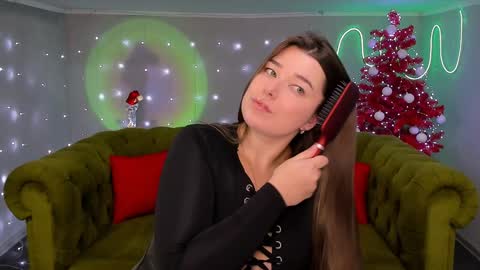 Ari online show from December 2024 06:35:02 PM