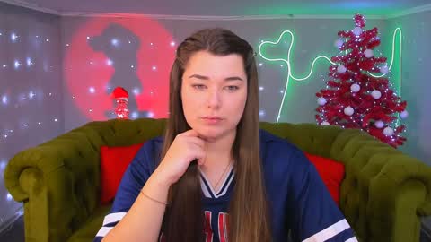 Ari online show from January 2025 12:46:02 PM