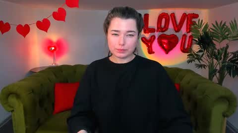 Ari online show from February 2025 09:03:01 AM