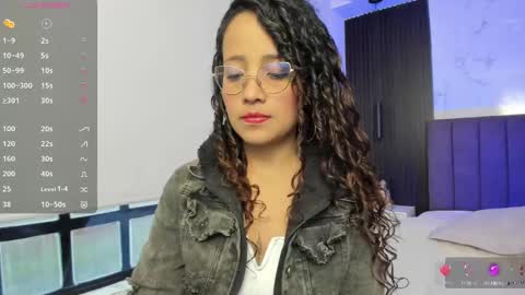 Snapshot of arihsay_evans chatting on March 2025 11:27:01 AM Arihsay Evans online show from March 2025 11:27:01 AM