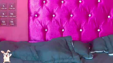 Ari online show from September 2025 04:21:02 PM