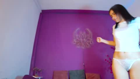 Ari online show from January 2026 07:28:02 PM