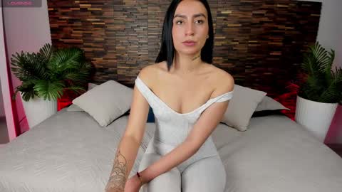 Snapshot of ariiaa_1 chatting on September 2025 03:06:01 AM ARIANNA online show from September 2025 03:06:01 AM