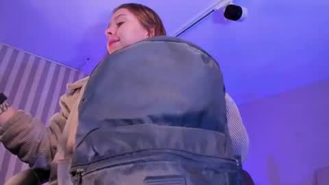  Arianna  online show from February 2025 12:44:01 PM