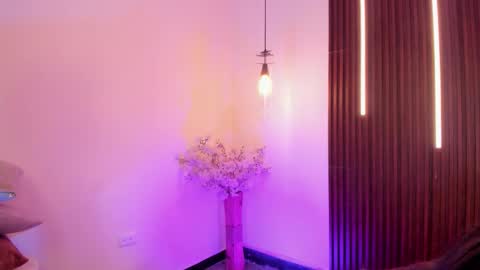  Arianna  online show from February 2026 02:29:01 PM