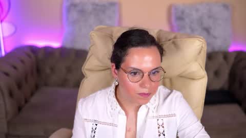 Snapshot of arinavoice chatting on May 2026 02:14:01 PM arinavoice online show from May 2026 02:14:01 PM