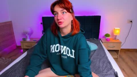 Snapshot of arinawinss chatting on October 2025 01:47:01 AM Ari online show from October 2025 01:47:01 AM