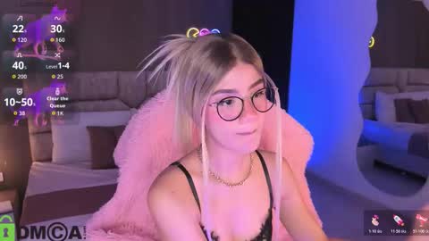 Ari  online show from October 2025 11:15:02 PM