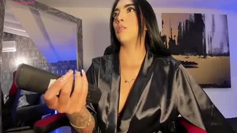 Snapshot of arirobert_ chatting on October 2025 04:20:01 AM Ari Robert online show from October 2025 04:20:01 AM