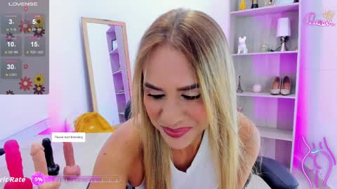 Snapshot of arisha_davis chatting on April 2026 08:50:01 PM arisha_davis online show from April 2026 08:50:01 PM