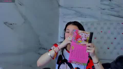 Snapshot of arisha_lee2 chatting on June 2026 01:26:02 AM arisha_lee2 online show from June 2026 01:26:02 AM