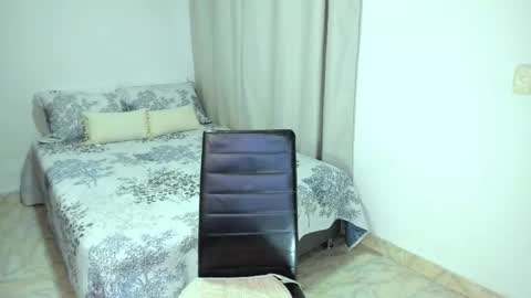 aristena_01 online show from May 2026 01:44:01 AM