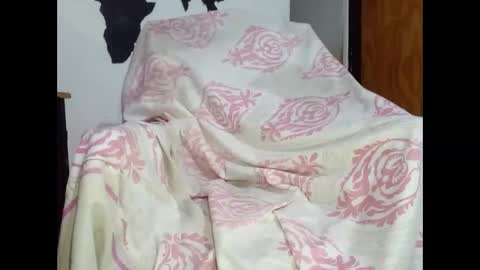 aritolapiz online show from November 2025 02:50:01 AM