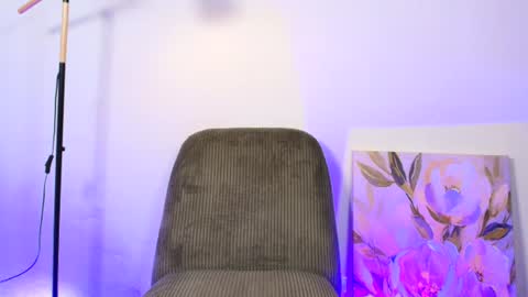Snapshot of arivega chatting on July 2026 10:49:02 PM Nice to meet you thumb up me please its important I LOOK MY BIO DOWN online show from July 2026 10:49:02 PM