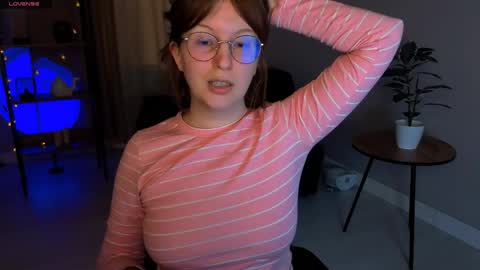 Snapshot of arizzzona_baby chatting on April 2026 02:44:01 PM Arizona online show from April 2026 02:44:01 PM