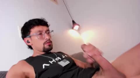 Arley Moren online show from April 2026 03:07:01 AM